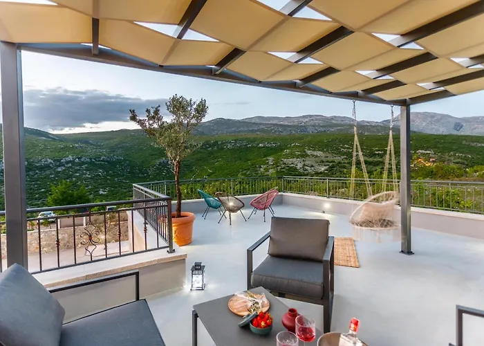 Stone House Korita Otok (Split-Dalmatia)