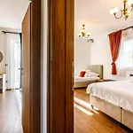 Villa Stone House Korita