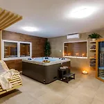 Villa Stone House Korita Otok (Split-Dalmatia)