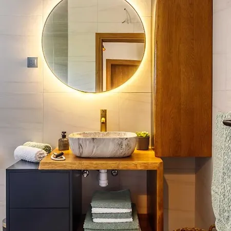 Stone House Korita Otok (Split-Dalmatia)