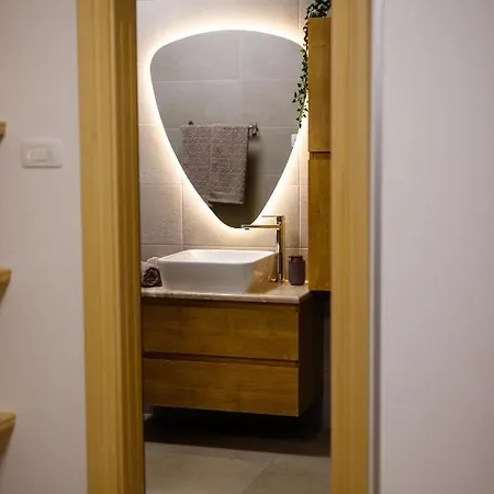 Stone House Korita