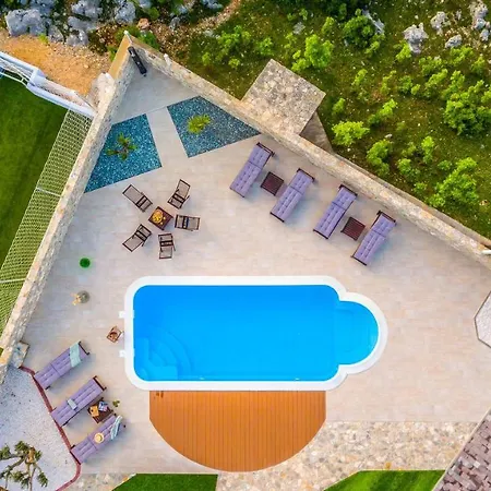 Vila Stone House Korita *